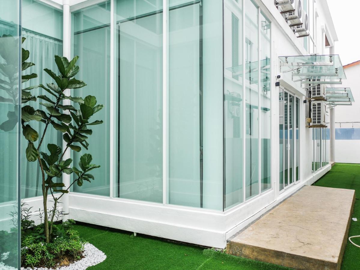 Joyful Guesthouse#islandhosp George Town